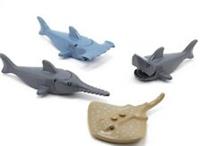 Lego Shark,Swordfish,Hammerhead & Stingray Minifigures