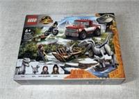 LEGO JURASSIC WORLD - 76946 - NEW/SEALED - BLUE & BETA VELOCIRAPTOR CAPTURE