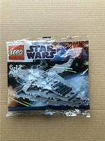 LEGO Star Wars: Star Destroyer (30056) B