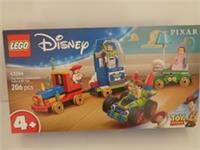 LEGO DISNEY PIXAR TOY STORY CELEBRATION TRAIN & RC CAR TOY NEW SEALED