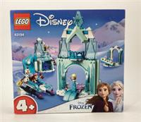 LEGO Disney Princess: Anna and Elsa's Frozen Wonderland (43194)