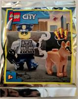 LEGO City - 952109 Police Officer with Dog - Foil Pack - New & Sealed 2021
