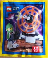 LEGO - City/Space - Astronaut with Space Satellite- Mini Set 952411 - New 2024