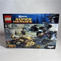 LEGO Dc Comics Super Heroes: The Bat Vs. Bane: Tumbler Chase (76001)