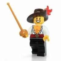 LEGO MINIFIGURE SERIES 12 SWASHBUCKLER SWORDSMAN 71007