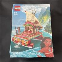 LEGO Disney Princess 43210 Moana's Wayfinding Boat | New + Sealed