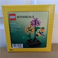 LEGO Butterfly Garden Set - 6586991 - New & Sealed