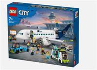 LEGO City Passenger Airplane 60367 NEW and BOXED + NEXT WORKING DAY DELIVERY
