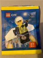LEGO City - 952507 Police Officer with Jet Pack - Mini Set - New & Sealed 2025