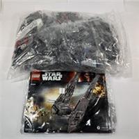 LEGO Star Wars: Kylo Ren's Command Shuttle (75104) - NO BOX