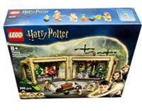 LEGO Harry Potter Hogwarts Castle Herbology Class (76445) NEW 2025 Set