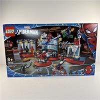 LEGO Super Heroes: Attack on the Spider Lair (76175)