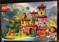 LEGO Disney: The Madrigal House (43202)