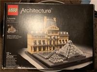 LEGO ARCHITECTURE: Louvre (21024) - [Paris France] - New & Sealed Slight Damage