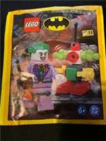 LEGO: Batman II - 212505 The Joker with Robot - Mini Set - New & Sealed 2025