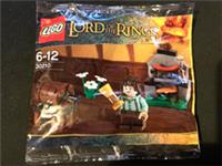 LEGO The Lord of the Rings: Frodo with Cooking Corner (30210) 2012 New & Sealed