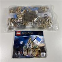 LEGO Harry Potter: Hogwarts Hospital Wing (76398) - NO BOX