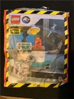 LEGO 122405 - Jurassic World - Raptor with Lab Bench - Mini Set - New & Sealed