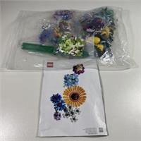 LEGO Botanicals: Wildflower Bouquet (10313) - NO BOX DAMAGED MANUAL