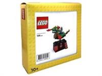 LEGO Set 5007428-1 - Dragon Adventure Ride {International Yellow Box Release}