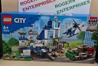 LEGO CITY Playset 60316 Police Station Car, Helicopter, Truck, 5 Minifigures NEW