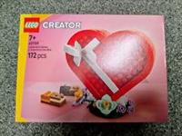 LEGO CREATOR Celebration Series 40759 Valentine's Day Box - BNIB - Free P&P