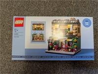 LEGO Promotional Set 40680 Flower Shop Limited Edition - BNIB - Free P&P