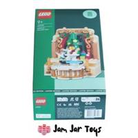 LEGO Seasonal - Christmas Ballerina & Nutcracker Scene 40701 GWP12