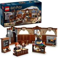 LEGO Harry Potter Hogwarts Castle: Charms Class Set with 3 Minifugures incl....