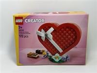 LEGO Valentines Celebration Series Valentine's Day Box Set 40759