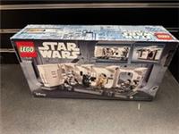 LEGO Star Wars: Boarding the Tantive Iv (75387)