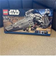 LEGO STAR WARS / 7961 / Darth Maul's Sith Infiltrator/ RETIRED - BRAND NEW!