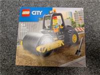 LEGO CITY: Construction Steamroller (60401) - BNIB - Free P&P