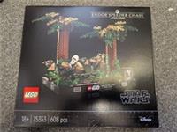 LEGO Star Wars: Endor Speeder Chase Diorama (75353) - BNIB - Free P&P
