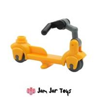 LEGO City Kick Scooter Bright Light Orange NEW 6547105 F74