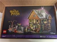 LEGO Ideas: Disney Hocus Pocus: the Sanderson Sisters' Cottage (21341) -Free P&P