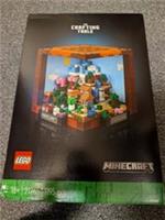 LEGO Minecraft: The Crafting Table (21265) - BNIB - Free P&P - Creased box