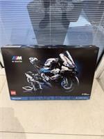 LEGO Technic BMW M 1000 RR Racing Motorcycle 42130 Not Used Boxed