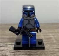 Custom LEGO Jango Fett Minifigure Star Wars Mandalorian Bounty Hunter Blaster