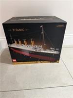 Brand new boxed LEGO TITANIC 10294 Opened Bag 1 - Building Blocks