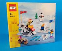 LEGO Holiday & Events: Christmas #40424 WINTER SNOWBALL FIGHT Seasonal Xmas Set