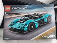 LEGO Technic Aston Martin Valkyrie 42208 Complete Set for Ages 9+ - NEW 2025