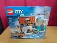 Lego City 60417 Police Speedboat & Crooks' Hideout Set 6+ New & Sealed Retired