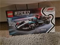 LEGO Speed Champions 77244 Mercedes AMG Formula 1 Race Car Age 9+ 267pcs