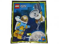 Lego City Astronaut 952205 Foil pack BNIP