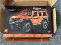 LEGO TECHNIC: Mercedes-Benz G 500 Professional Line (42177)