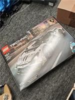 LEGO Technic 42214 Lamborghini Revuelto BRAND NEW