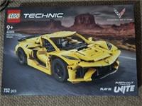 LEGO Technic Chevrolet Corvette Stingray Car Model Kit Vehicle Toy 42205