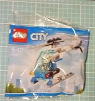 LEGO CITY: Police Helicopter (30351)