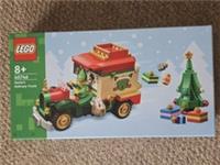 LEGO Santas Delivery Truck Christmas Collectable Gift 40746 NEW